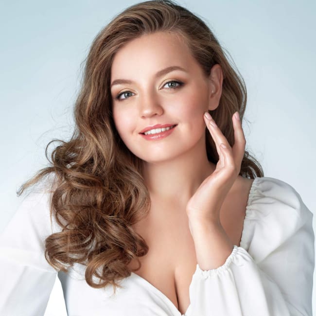Glowlift Θεραπεία για Λαμπερό και Χωρίς Ρυτίδες Πρόσωπο